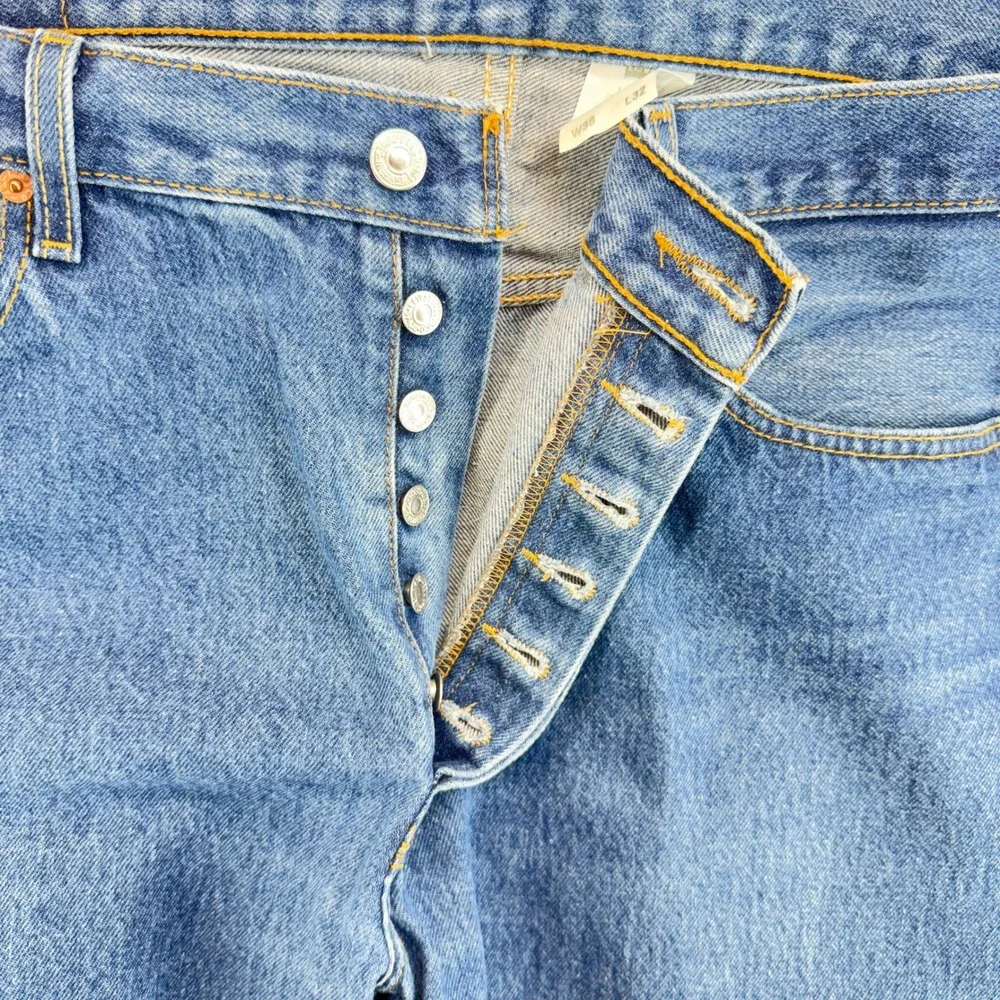 Levi's 501 Original Fit Mens 38x32 Blue Cotton Straight Button Fly Jeans